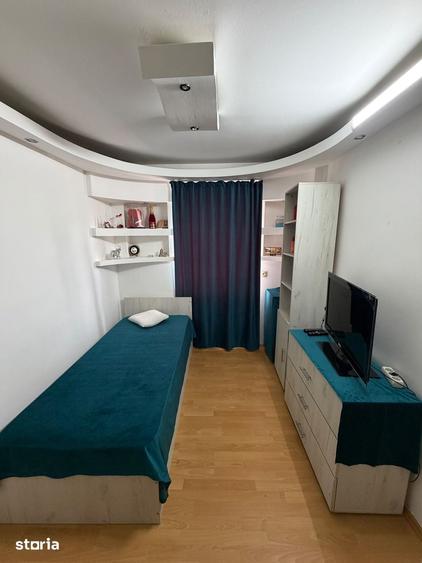 Apartament 4 camere, Craiovi?a centrala 2/4 - 3