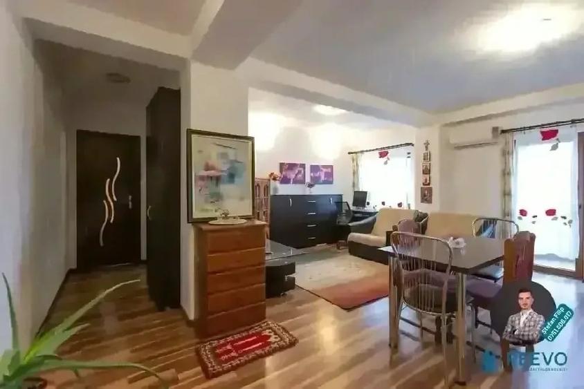 Apartament cu 2 camere decomandat în Central