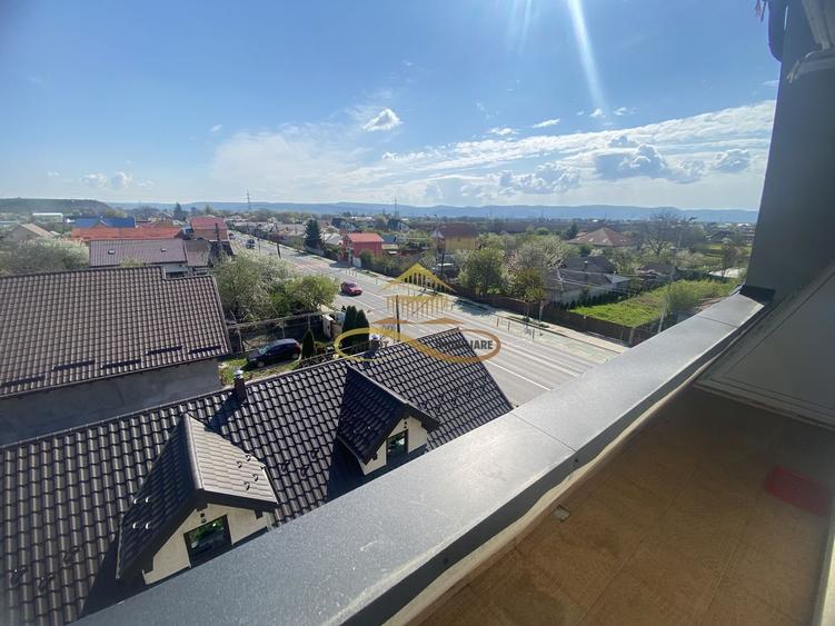 Apartament cu 4 camere decomandat, mobilat în Șerbănești