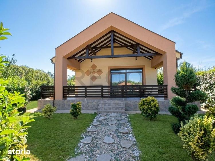 Casă cu 4 camere decomandat cu Teren 600 Mp în Nojorid