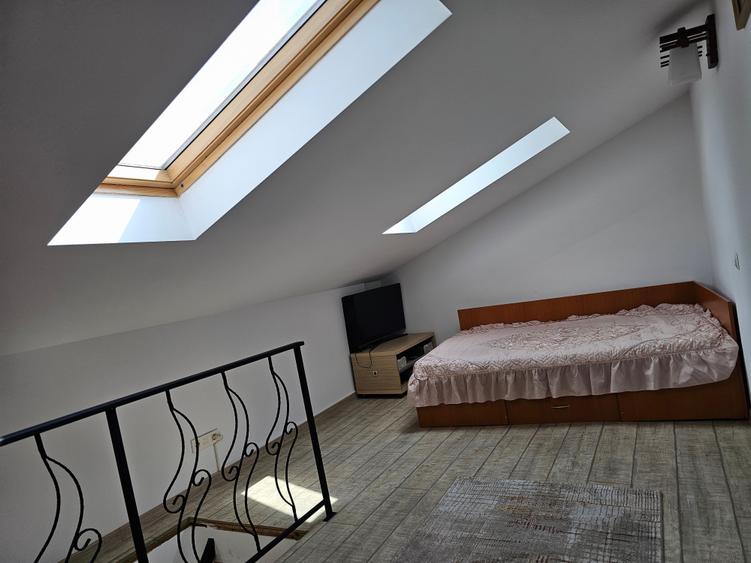 Apartament cu 2 camere decomandat în Drumul Taberei