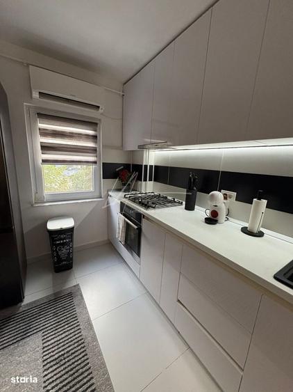 Apartament cu 2 camere decomandat în Geamăna