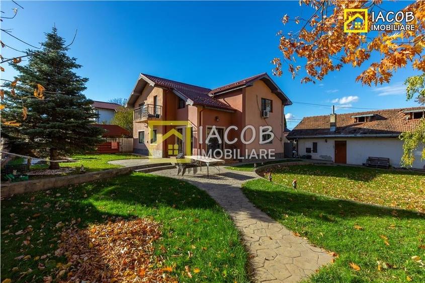 Casă individuală cu 4 camere cu Canalizare în Aviatori