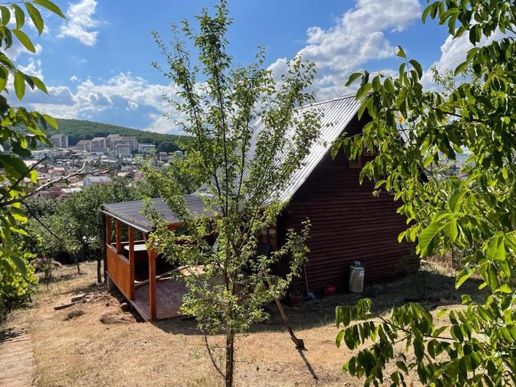 Casă individuală cu 2 camere cu Teren 533 Mp în Zorilor