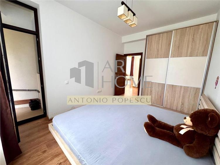 Apartament cu 3 camere decomandat, mobilat în Cantacuzino