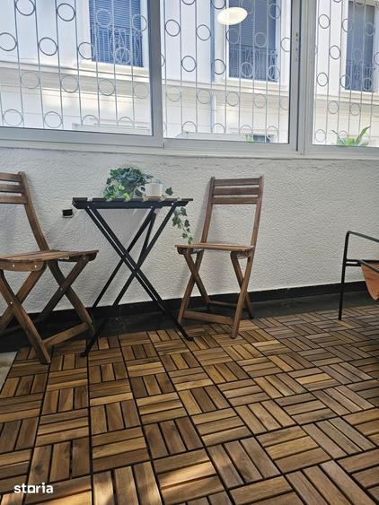 Apartament cu 4 camere semidecomandat în Dorobanți
