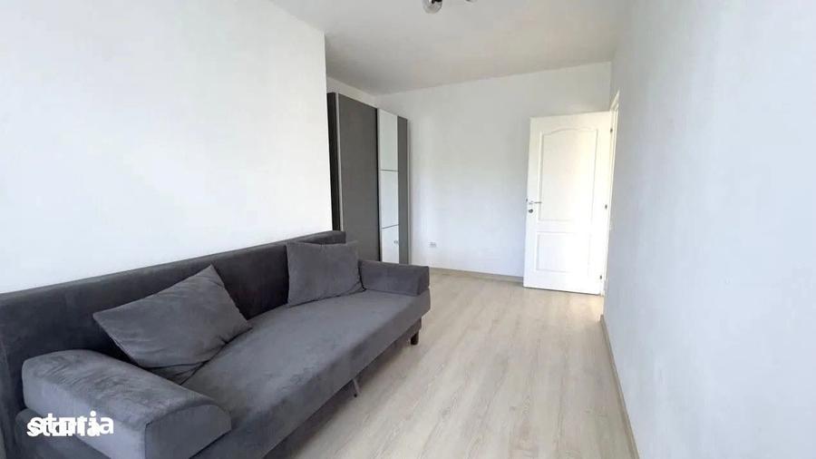 Apartament cu 3 camere semidecomandat în Florești — fotografia 3
