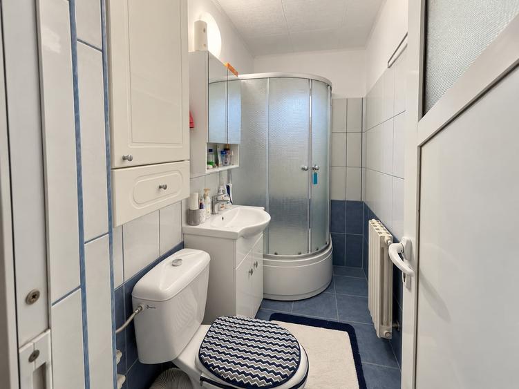 Apartament cu 2 camere semidecomandat, mobilat în Tomis Nord