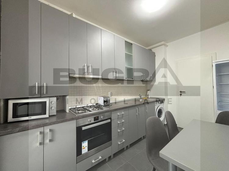 Apartament cu 3 camere semidecomandat, mobilat în Calea Turzii