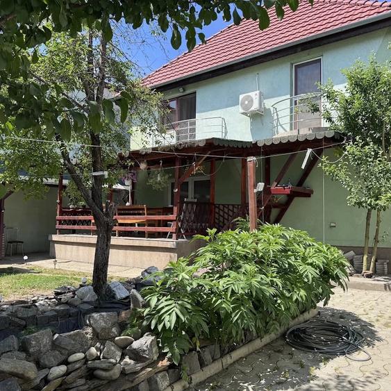 Casă cu 7 camere cu Teren 683 Mp în Elisabetin