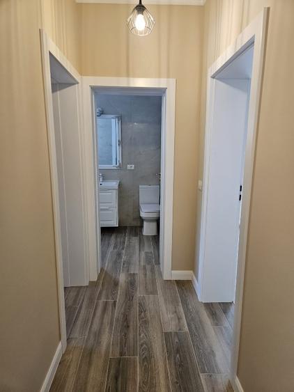 Duplex cu 5 camere cu Canalizare în Covaci