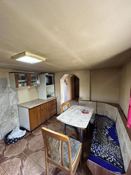 Casă cu 4 camere cu Teren 1440 Mp în Cermei
