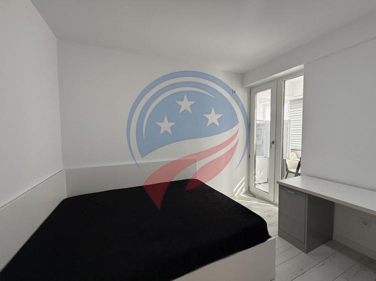 Apartament cu 2 camere semidecomandat, mobilat în 1 Mai