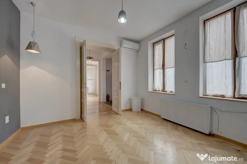In Cartierul Evreiesc, casa 3 camere pivnita si mansarda ope - 13