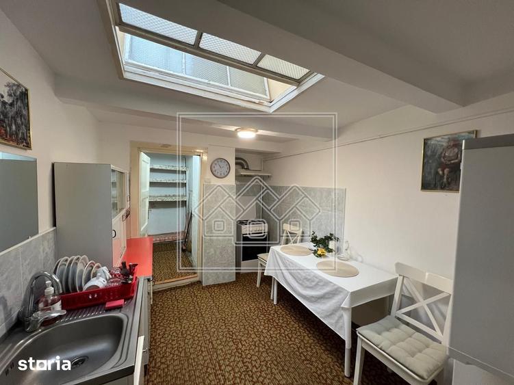 Apartament cu 2 camere în Ultracentral