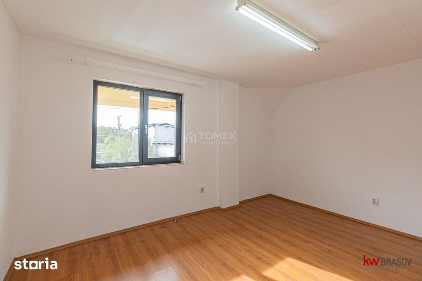 Spațiu comercial, de 102 mp, în Stupini