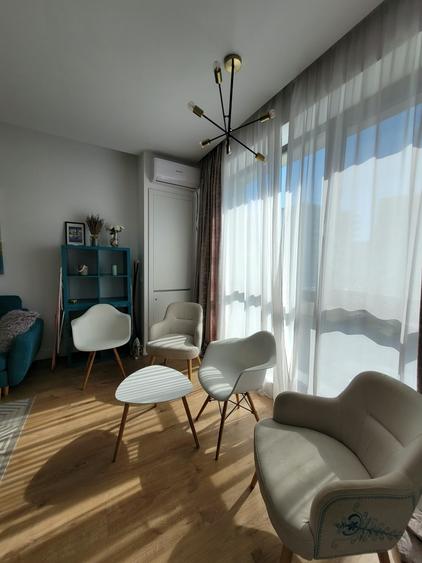Apartament cu 2 camere semidecomandat în Central