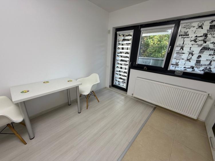 Apartament cu 2 camere decomandat în Păcii