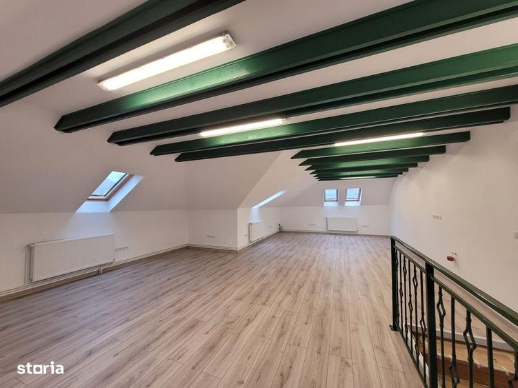Spațiu comercial, de 100 mp, în Gruia
