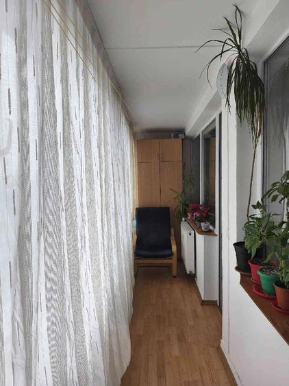 Apartament cu 2 camere semidecomandat în Titan