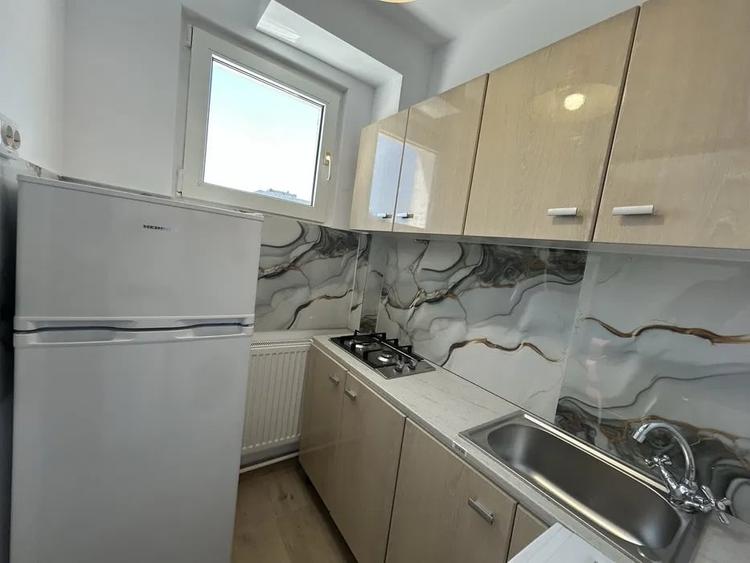 Garsonieră decomandată, mobilată în Drumul Taberei