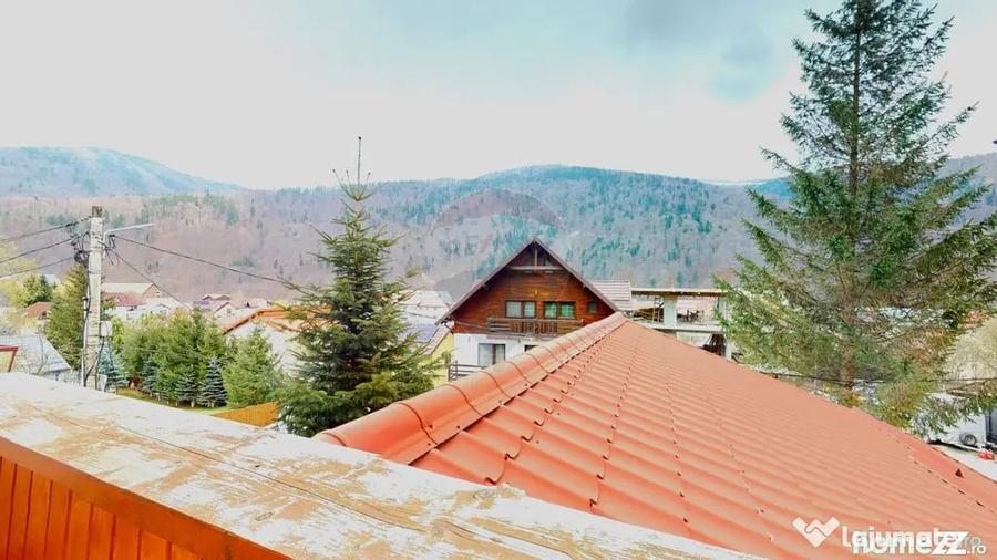 Casă cu 7 camere cu Teren 286 Mp în Platoul Izvor
