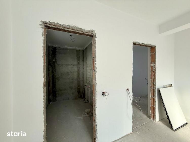Casă cu 4 camere cu Teren 493 Mp în Corbeanca