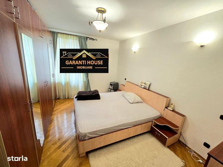 Casă cu 4 camere cu Teren 370 Mp în Central