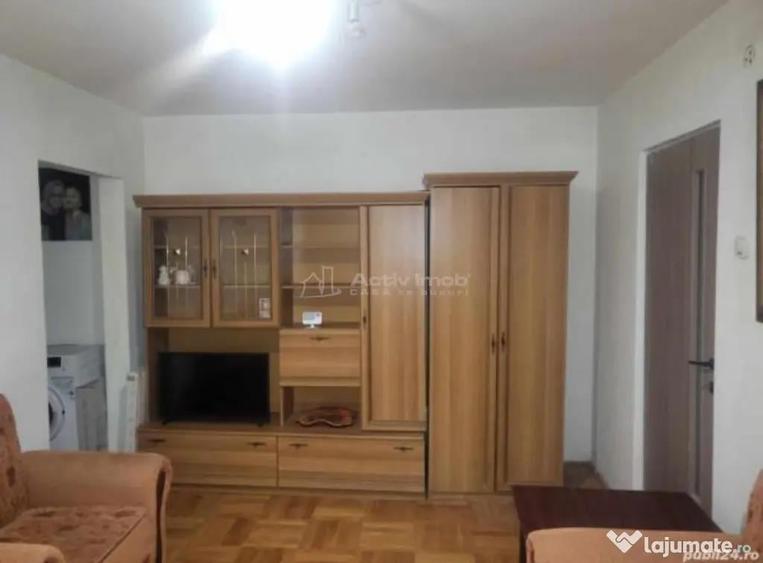 Apartament cu 2 camere semidecomandat în Central