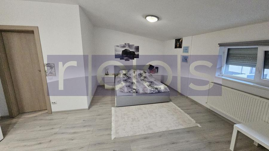 Casă cu 5 camere cu Canalizare în Central
