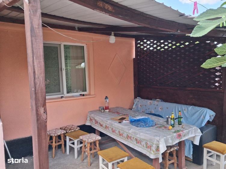 Casă cu 3 camere în Arsa