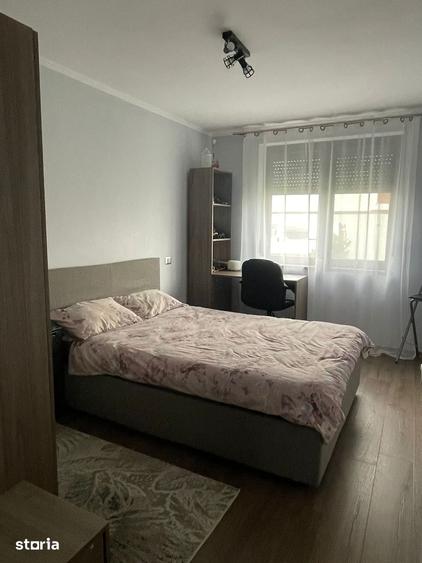 Casă cu 3 camere cu Teren 11000 Mp în Burdea
