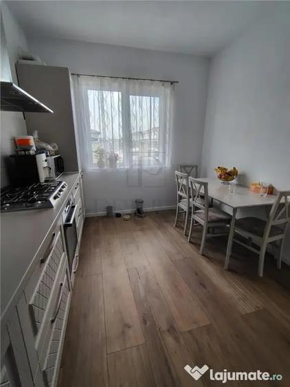 Casă cu 4 camere cu Teren 290 Mp în Giroc