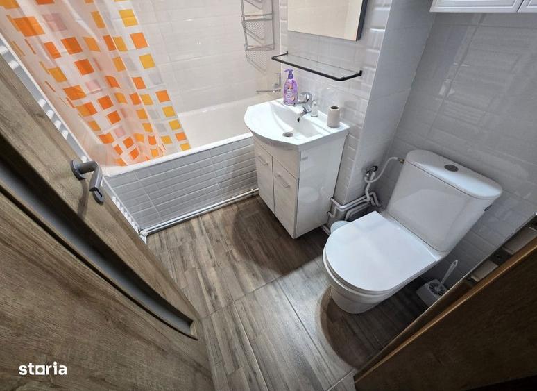Apartament cu 3 camere în Copou
