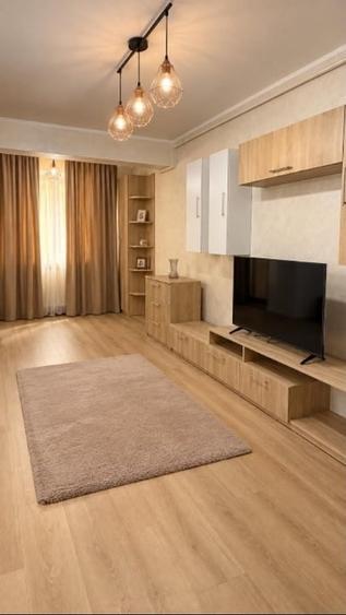 Apartament cu 2 camere decomandat, mobilat în Tomis Nord