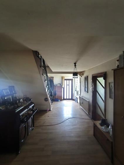 Casă cu 7 camere cu Teren 1000 Mp în Jilava