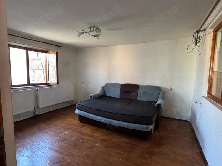 Casă cu 3 camere cu Teren 317 Mp în Central