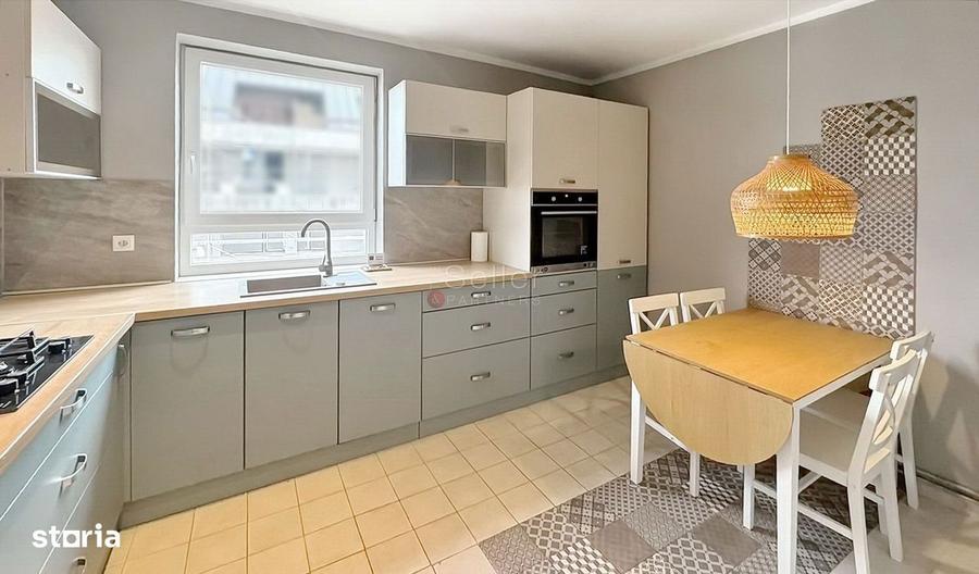 Apartament cu 3 camere, mobilat în Centrul Istoric