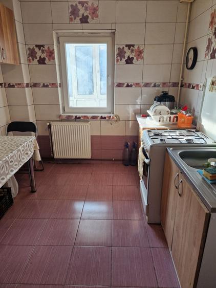 Apartament cu 2 camere decomandat în Popoveni