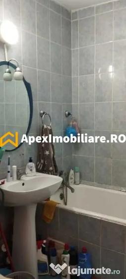 Garsonieră decomandată în Colentina