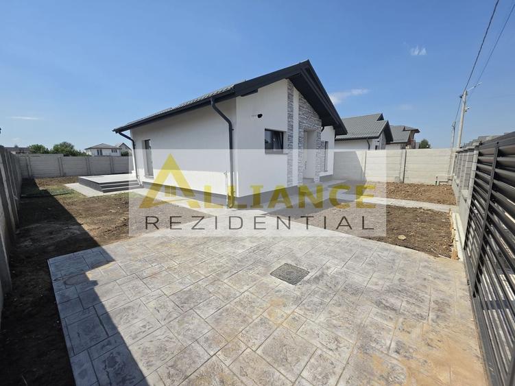 Casă individuală cu 4 camere cu Teren 430 Mp în Berceni