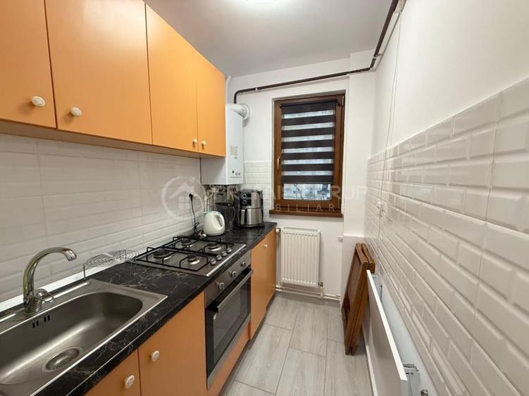 Apartament cu 2 camere în Podu Roș