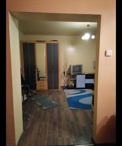 Apartament cu 2 camere decomandat în Traian