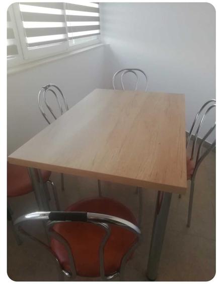Apartament cu 2 camere decomandat în Florești