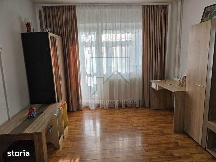 Apartament cu 2 camere semidecomandat în Rahova