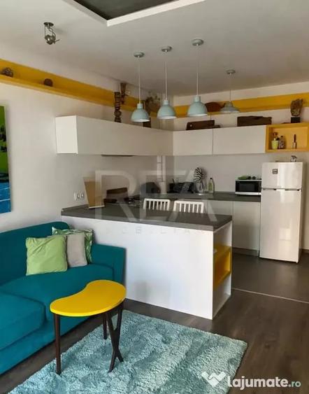 Apartament cu 2 camere semidecomandat în Văcăresti