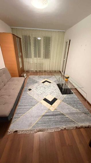 Inchiriere apartament b dul Chisinau,sector 2 - 5
