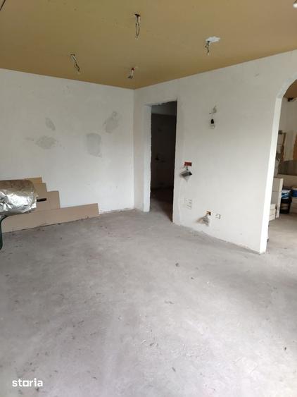 Apartament cu 4 camere decomandat în Gării