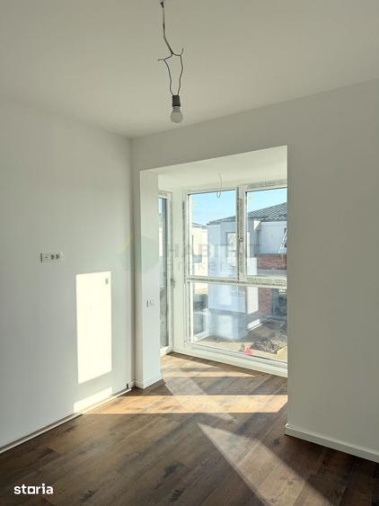 Casă cu 4 camere cu Teren 250 Mp în Tunari