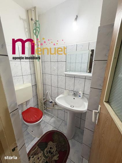 Apartament cu 3 camere decomandat în C5